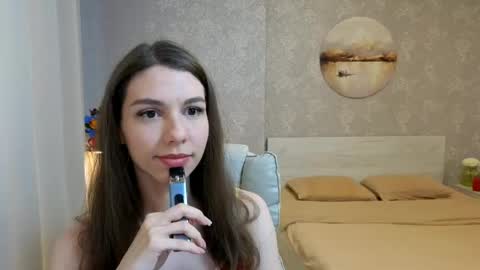 Snapshot of softwine chatting on 05-20-26, 02:12 Kelly online show from 05-20-26, 02:12