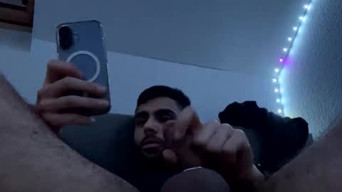 sokah121 online show from 12-18-25, 03:23