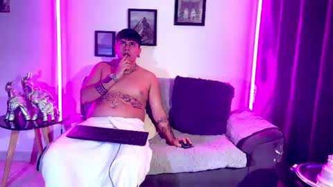 sol_and_andy2 online show from 06-23-26, 06:11