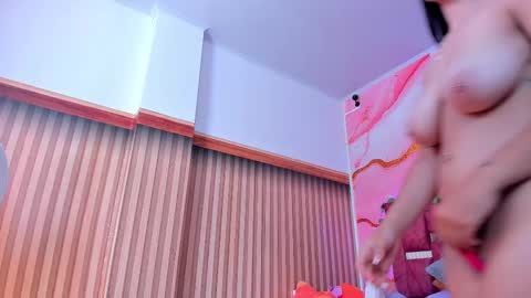 Snapshot of sol_stephanny chatting on 02-25-25, 09:24 Sol online show from 02-25-25, 09:24