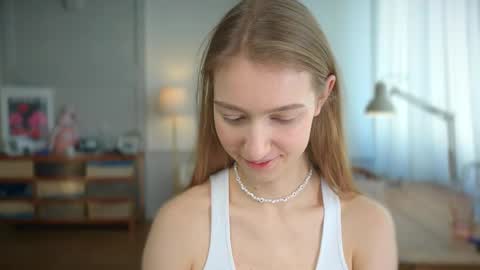 Bella online show from 02-22-25, 11:35