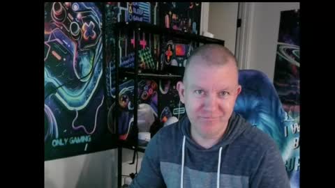 Snapshot of solarlunar1 chatting on 04-17-26, 11:30 just ask online show from 04-17-26, 11:30