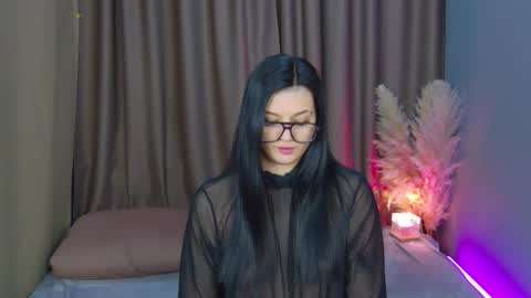 Sonya online show from 04-10-26, 01:00