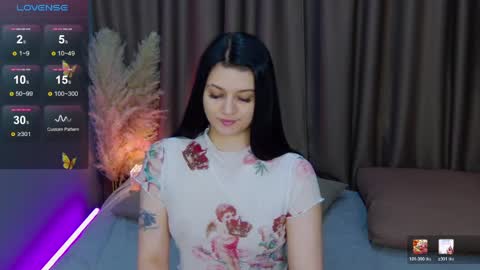 Sonya online show from 04-26-26, 01:47