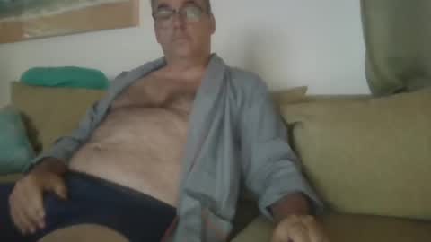 Snapshot of soldierdoc chatting on 10-16-25, 11:44 soldierdoc online show from 10-16-25, 11:44