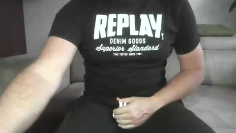 Sole Obedient online show from 11-10-25, 07:29