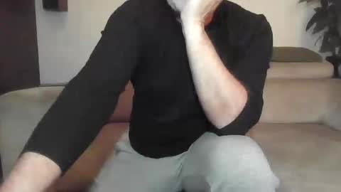 Sole Obedient online show from 11-25-25, 08:20