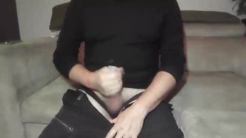 Sole Obedient online show from 12-04-25, 06:27