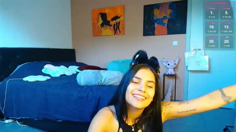 Mila online show from 09-11-25, 05:02