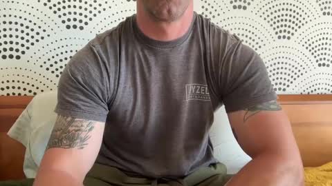 Some guy00 online show from 10-09-25, 08:07