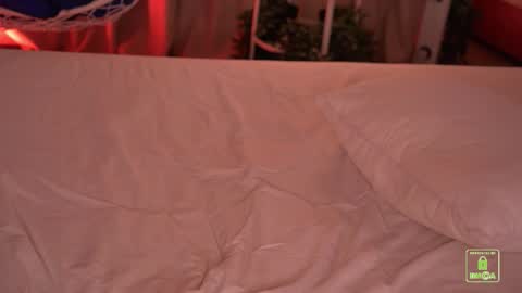 My name isSonya  online show from 09-17-25, 05:36