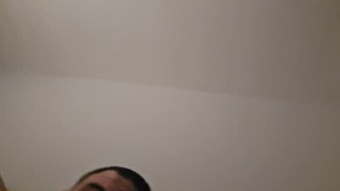 Snapshot of sonblok222 chatting on 03-31-26, 02:13 sonblok222 online show from 03-31-26, 02:13