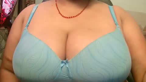 Snapshot of soni88888 chatting on 02-19-25, 07:17 soni88888 online show from 02-19-25, 07:17