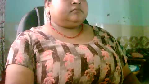 soni88888 online show from 05-11-26, 03:56