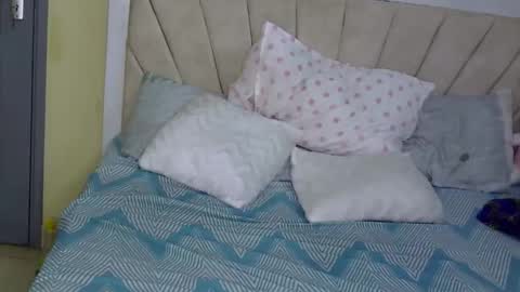 Snapshot of sonia546030 chatting on 04-03-26, 01:58 librron online show from 04-03-26, 01:58