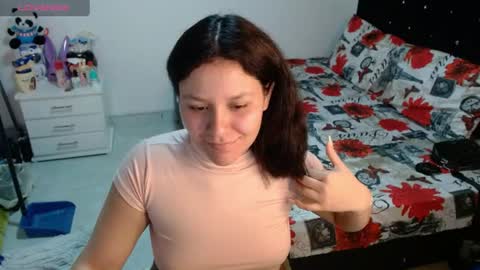 Snapshot of soniafuckboobs chatting on 06-11-26, 09:35 soniafuckboobs online show from 06-11-26, 09:35