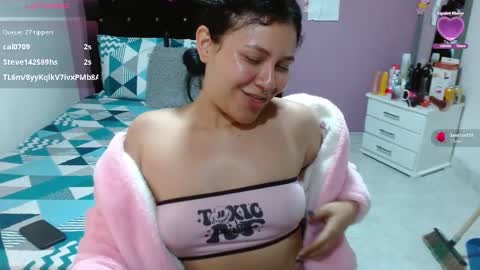 Snapshot of sonialatin69 chatting on 12-05-24, 09:28 sonialatin69 online show from 12-05-24, 09:28