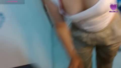 Snapshot of sonialatin69 chatting on 12-09-24, 03:00 sonialatin69 online show from 12-09-24, 03:00