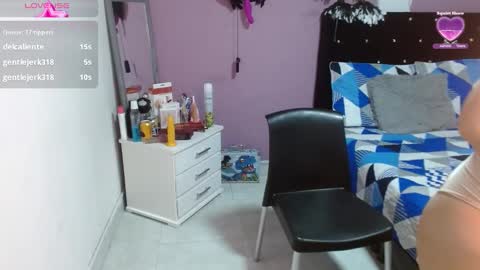 Snapshot of sonialatin69 chatting on 12-09-24, 09:05 sonialatin69 online show from 12-09-24, 09:05