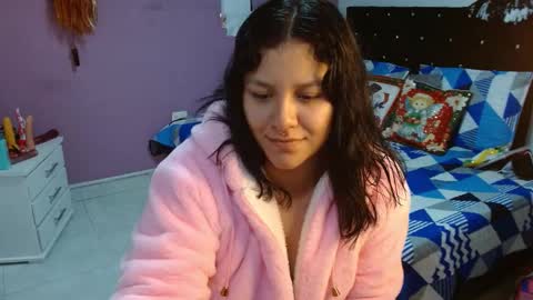 Snapshot of sonialatin69 chatting on 12-21-24, 08:07 sonialatin69 online show from 12-21-24, 08:07