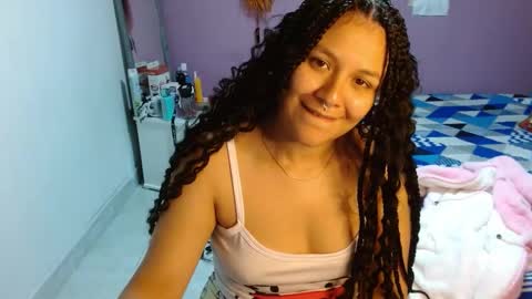 Snapshot of sonialatin69 chatting on 12-27-24, 11:21 sonialatin69 online show from 12-27-24, 11:21