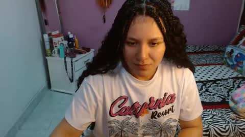 Snapshot of sonialatin69 chatting on 12-30-24, 04:29 sonialatin69 online show from 12-30-24, 04:29