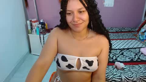 Snapshot of sonialatin69 chatting on 01-07-25, 08:31 sonialatin69 online show from 01-07-25, 08:31