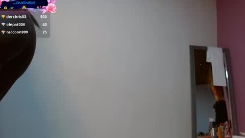 Snapshot of sonialatin69 chatting on 01-21-25, 09:25 sonialatin69 online show from 01-21-25, 09:25