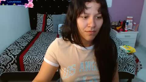 Snapshot of sonialatin69 chatting on 01-23-25, 03:01 sonialatin69 online show from 01-23-25, 03:01