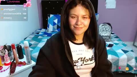 Snapshot of sonialatin69 chatting on 02-07-25, 09:47 sonialatin69 online show from 02-07-25, 09:47