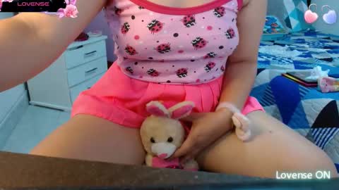 Snapshot of sonialatin69 chatting on 02-18-25, 03:21 sonialatin69 online show from 02-18-25, 03:21
