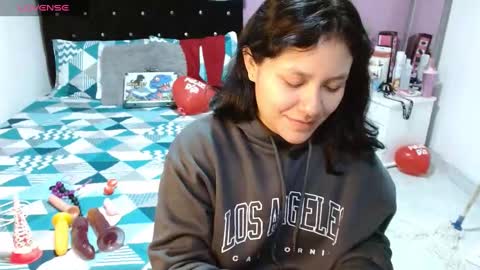 Snapshot of sonialatin69 chatting on 02-22-25, 09:34 sonialatin69 online show from 02-22-25, 09:34
