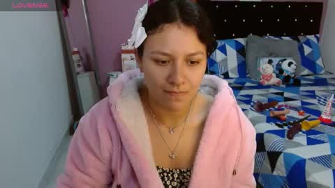 Snapshot of sonialatin69 chatting on 03-07-25, 02:23 sonialatin69 online show from 03-07-25, 02:23