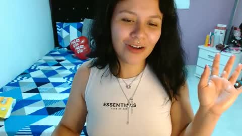 Snapshot of sonialatin69 chatting on 03-12-25, 10:07 sonialatin69 online show from 03-12-25, 10:07