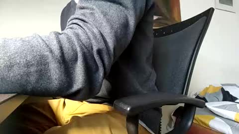 Snapshot of sonicegay chatting on 12-19-25, 08:43 sonicegay online show from 12-19-25, 08:43