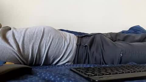 Snapshot of sonicegay chatting on 05-10-26, 02:11 sonicegay online show from 05-10-26, 02:11