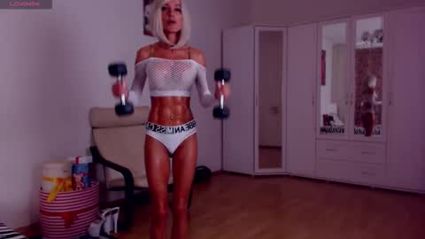 Sonja Ray online show from 09-15-25, 09:20