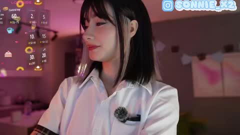 Snapshot of sonnie_mami chatting on 09-27-25, 01:38 Sonnie online show from 09-27-25, 01:38