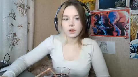 Mila online show from 05-03-26, 03:07