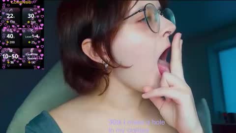 Sonya  online show from 12-20-25, 10:00