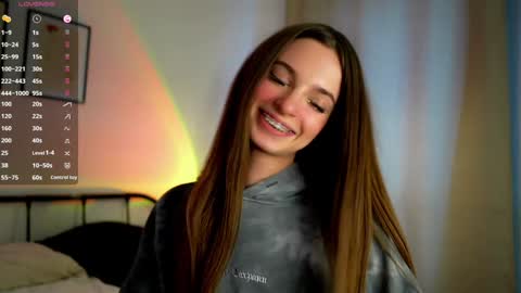 Snapshot of sonyaericsson chatting on 12-06-24, 09:32 Eva 3 online show from 12-06-24, 09:32