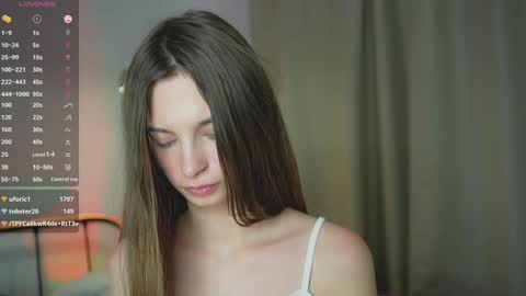 Snapshot of sonyaericsson chatting on 12-20-24, 02:49 Eva 3 online show from 12-20-24, 02:49