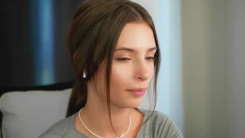 Snapshot of sonyaericsson chatting on 09-11-25, 08:36 Eva 3 online show from 09-11-25, 08:36