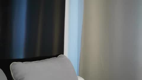 Eva 3 online show from 10-22-25, 09:09