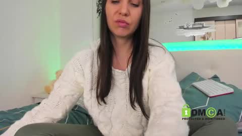 SonyaParadise online show from 01-31-25, 03:30