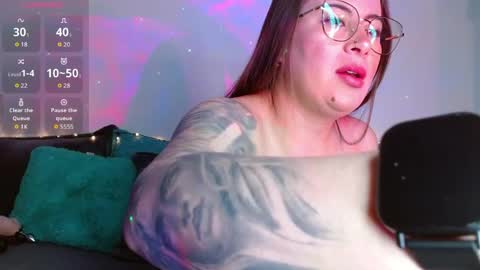 soofy online show from 05-12-26, 03:47