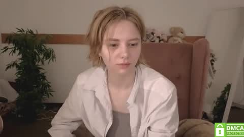 Snapshot of sookonstellita chatting on 03-18-26, 01:09 Litta online show from 03-18-26, 01:09