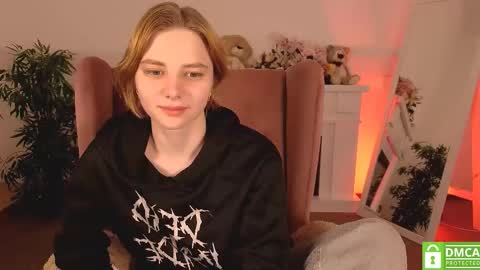 Snapshot of sookonstellita chatting on 03-23-26, 01:09 Litta online show from 03-23-26, 01:09