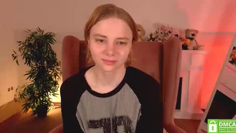 Snapshot of sookonstellita chatting on 03-25-26, 11:44 Litta online show from 03-25-26, 11:44
