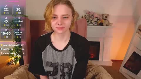 Snapshot of sookonstellita chatting on 03-29-26, 12:43 Litta online show from 03-29-26, 12:43